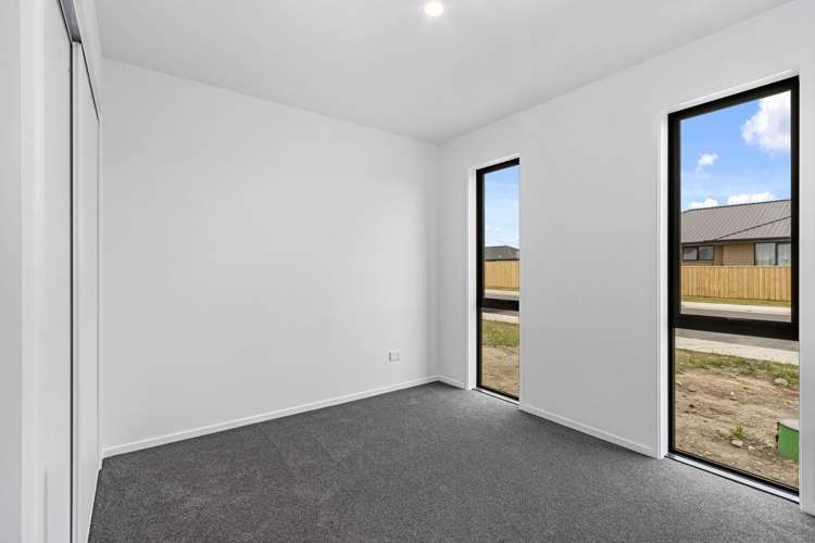 41 Stackwood Avenue Woodend_7