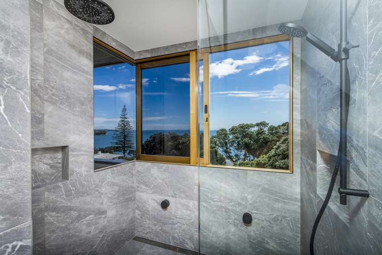 21 Whitby Crescent Mairangi Bay_25