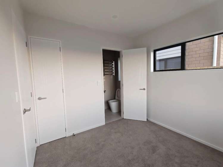 B/21 Downsview Road Pakuranga Heights_5