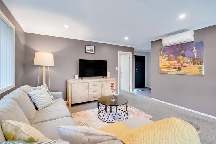 13 Kimbolton Street Rototuna North_7