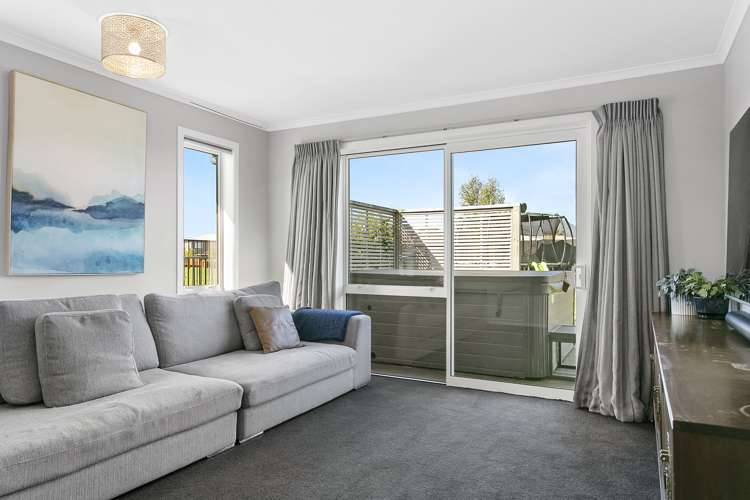 5 Broadcast Lane Rangatira Park_9