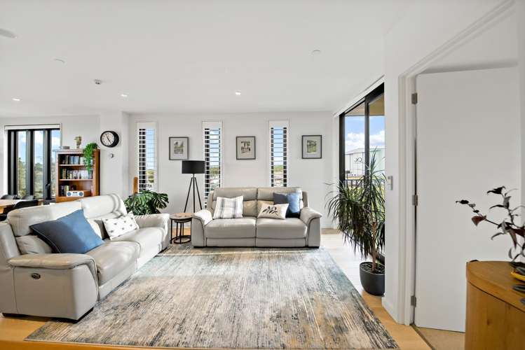 203/45 Hudson Bay Road_4