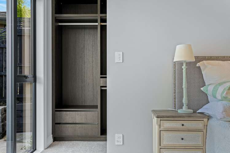 41 Surf View Crescent Red Beach_22