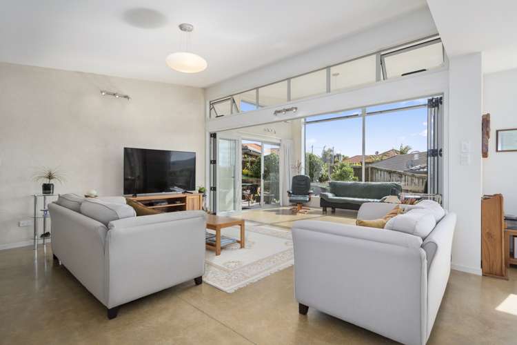 55 Contour Avenue Pyes Pa_3