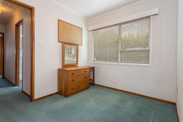 23 Hurstbourn Priors Goodwood Heights_22