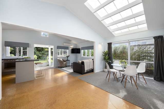 16 and 16A Oroua Street Eastbourne_3