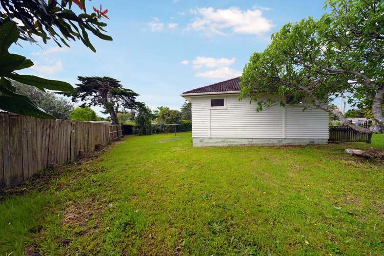 49 Longburn Road Henderson_21