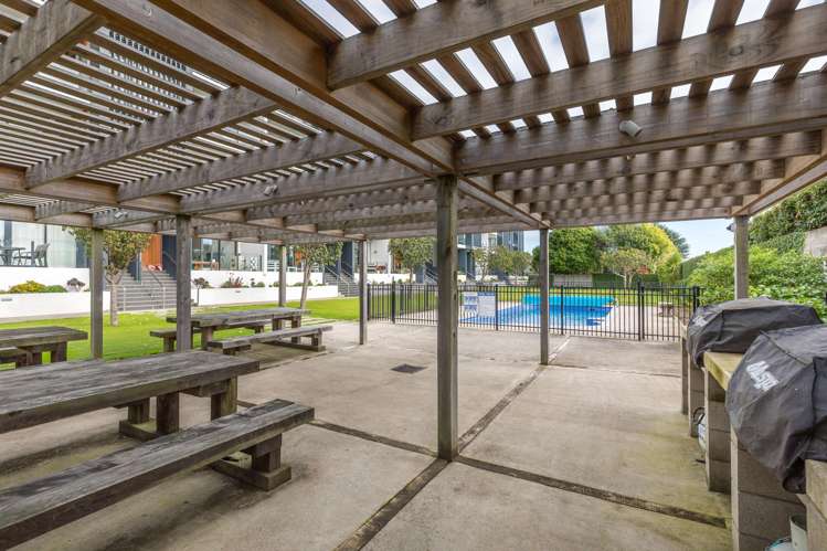 52/8 Thompson Park Road Mount Wellington_13