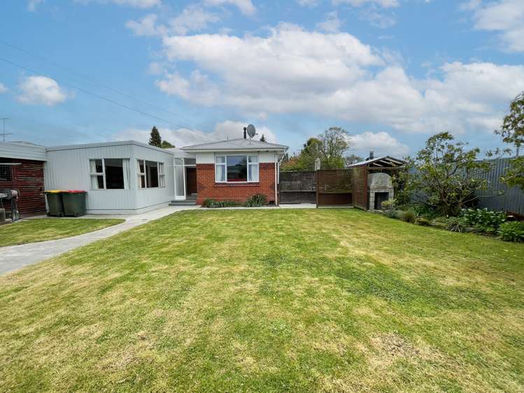 17 Constitution Avenue Milton_23