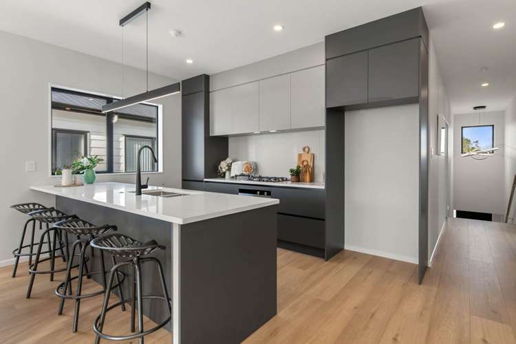 73 Tributary Parade Drury_6