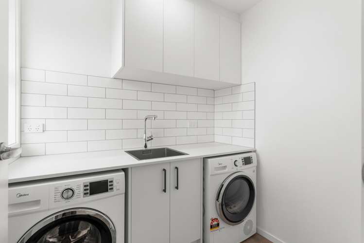 105 Springs Road Hornby_10