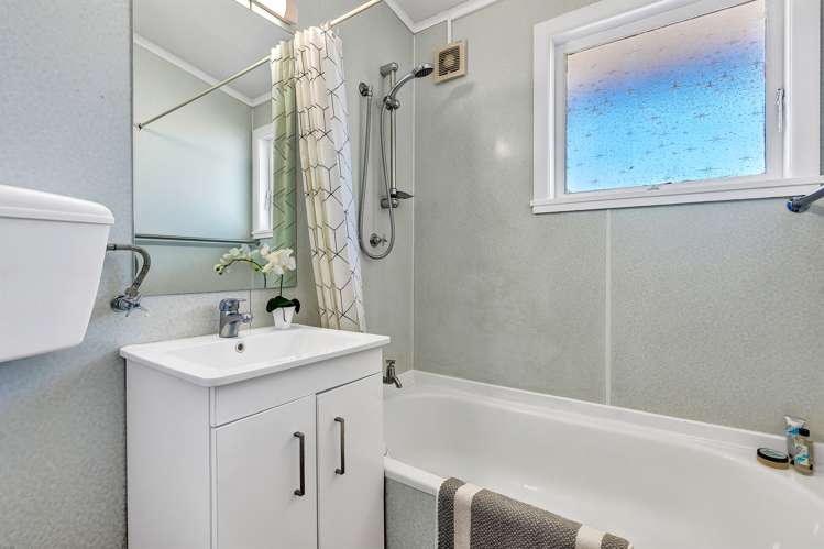 1/15 Normans Hill Road Onehunga_12