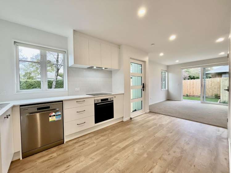 1/113 Poulson Street 1380_2
