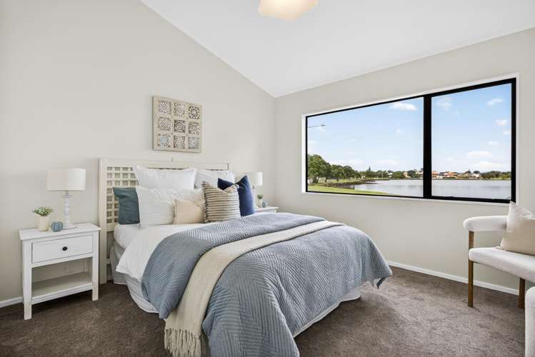 32B Kiwi Esplanade Mangere Bridge_14