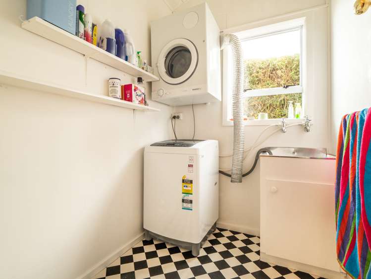 23 Nottingham Crescent Calton Hill_14