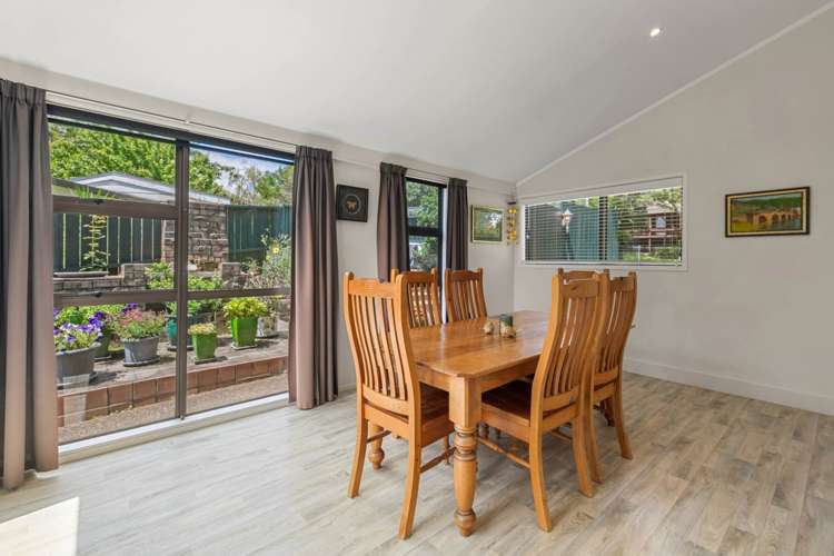 32 Derrimore Heights Clover Park_7