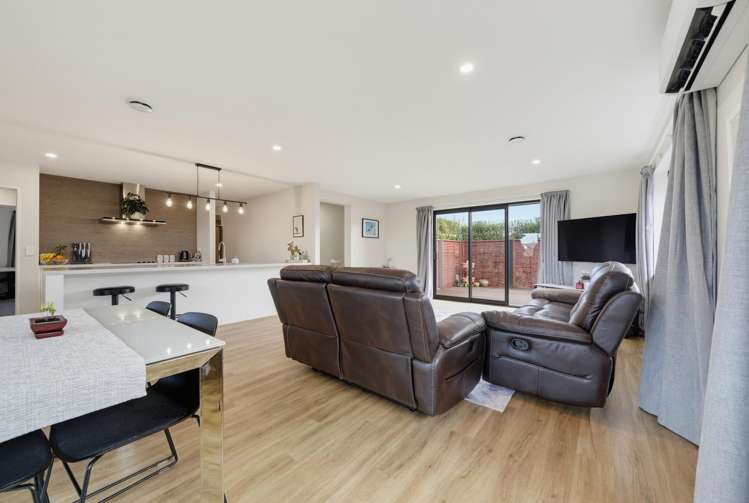 21 Quinn Crescent Woodend_9