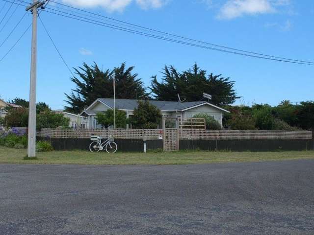 12 Ngatiawa Street Himatangi Beach_4