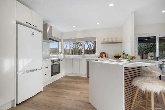 14b Kallaroo Place Botany Downs_4