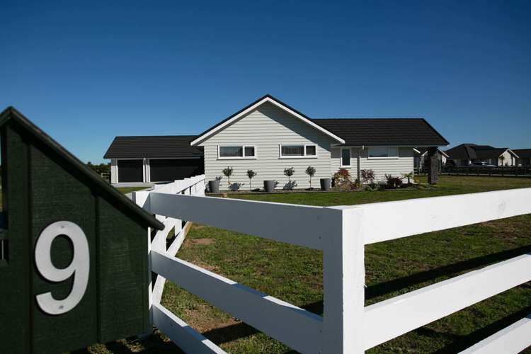 9 Mike Smith Drive Cambridge_17