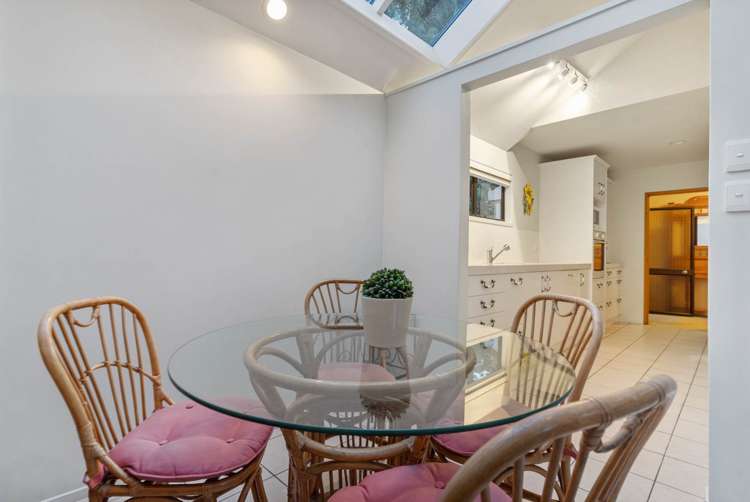 2/3a Derby Street Devonport_12