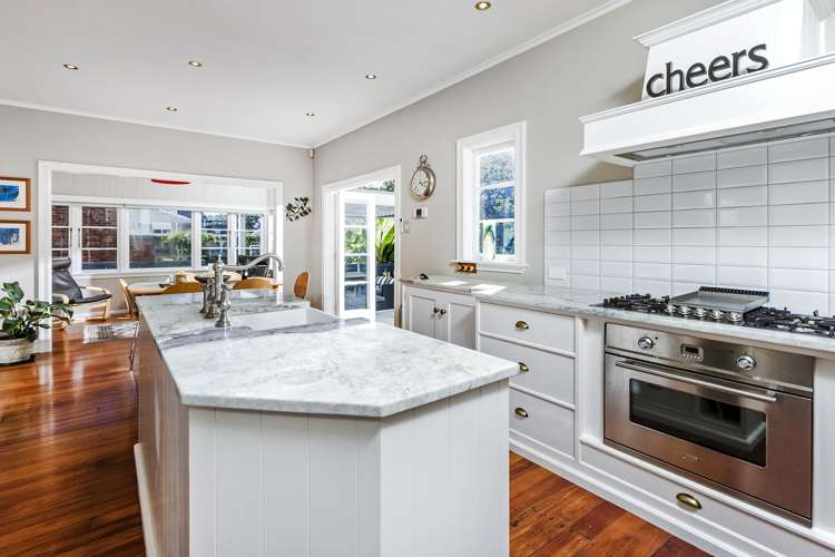 209 Hurstmere Road Takapuna_15