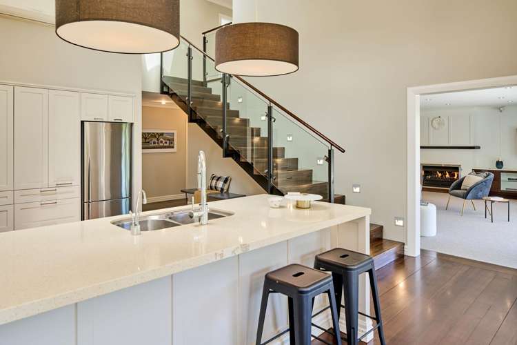 5 Cheviot Road, Lowry Bay Eastbourne_9