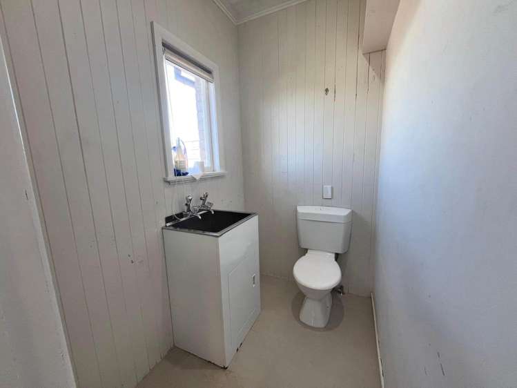 1/46 West Coast Road Glen Eden_13