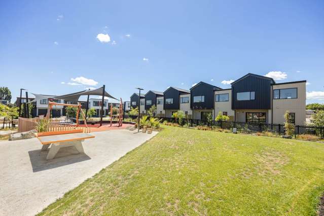 Versatile Home with Self-Contained Suite