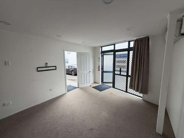 9 Westech Place Glen Eden_2