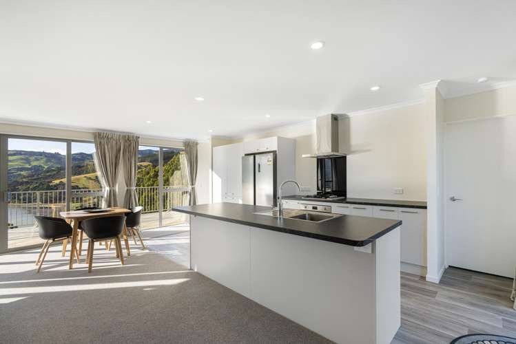 14 Totara Drive Duvauchelle_4