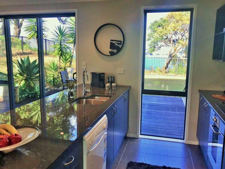 25 Mollyhawk Rise Arkles Bay_10