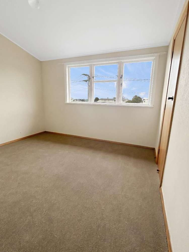 26 Devon Crescent 10985_9