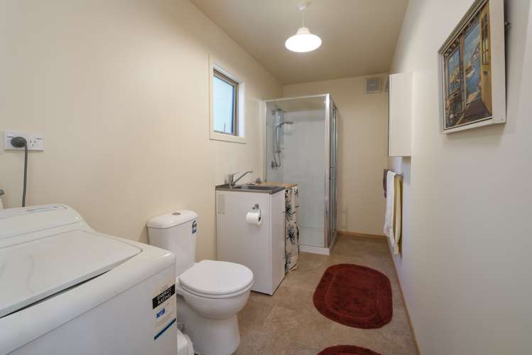 5 Waikana Street Broad Bay_10