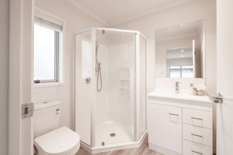 100 Puhirake Crescent Pyes Pa_20