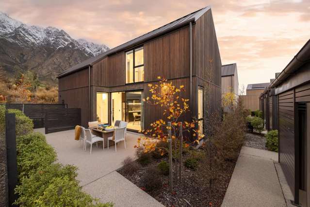 Affordable Luxury Living, Fully Furnished