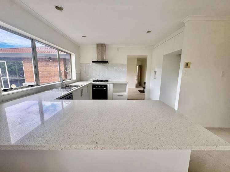 3 Trinity Place 10862_1
