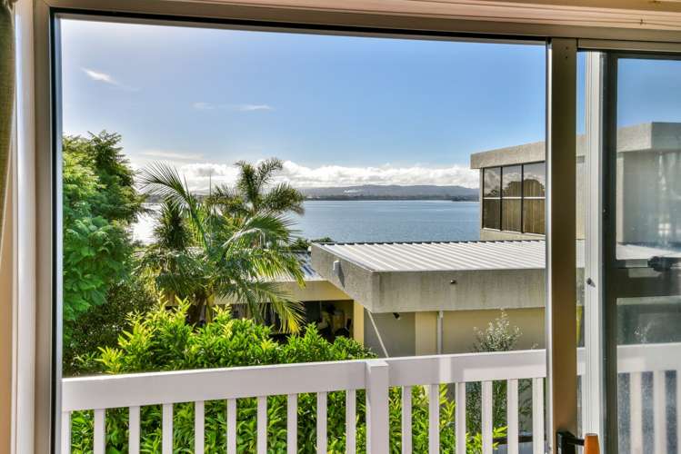 6 Moor Park Wattle Downs_7