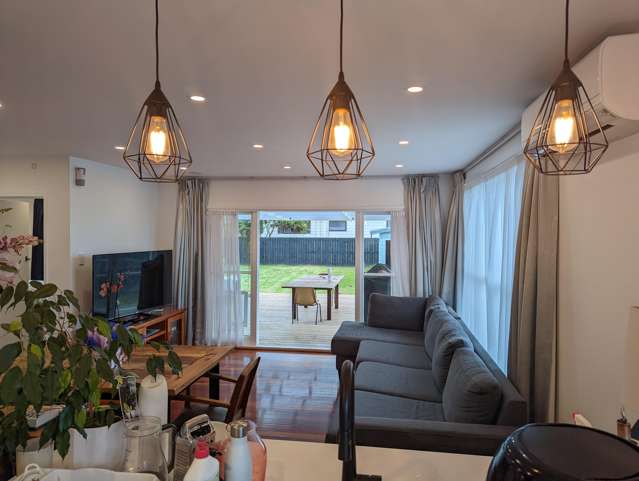 55 Sullivan Avenue Mangere Bridge_2