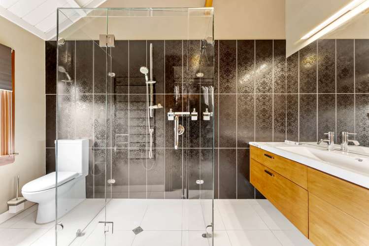 94 Oak River Drive Matakana_13