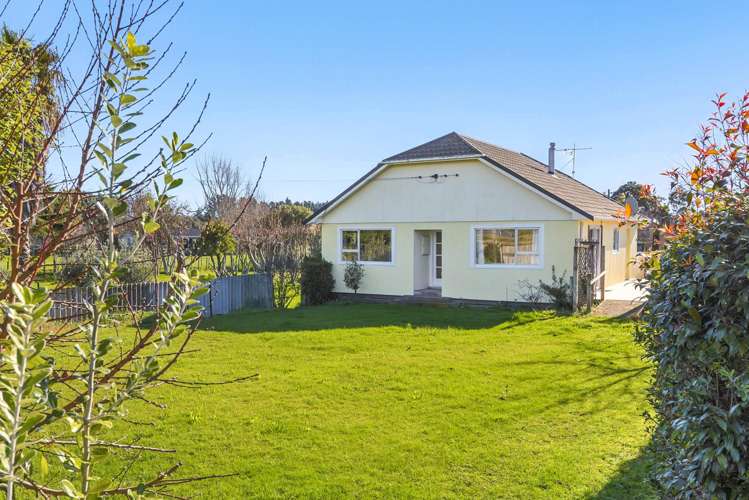 931 State Highway 1 Te Horo_24