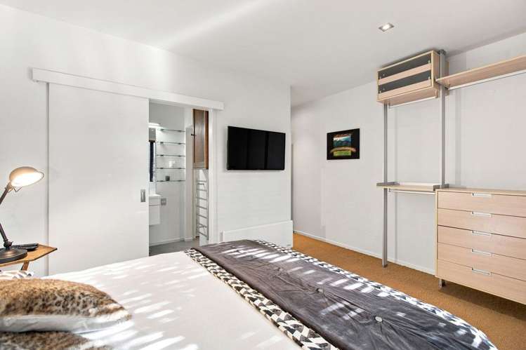 1/66 Powderham Street New Plymouth Central_19