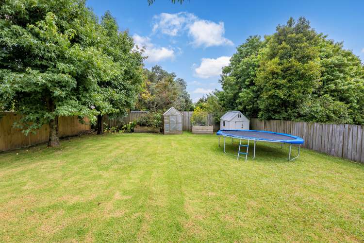 5 Scott Road Stanmore Bay_13