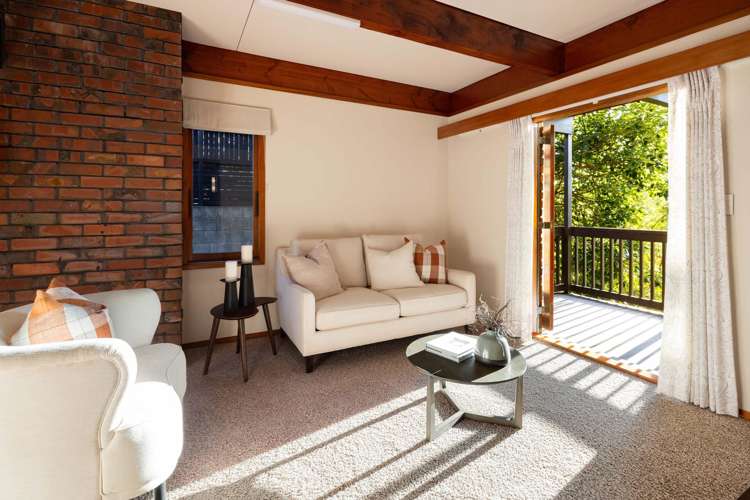 945 River Road Queenwood_10