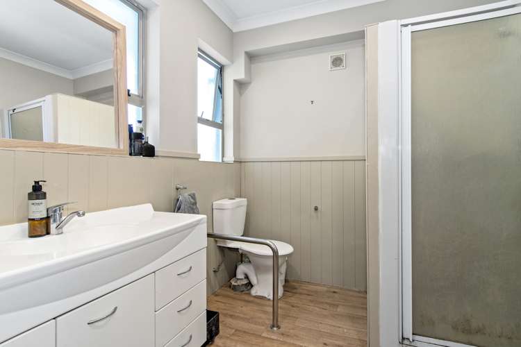 1011 Papamoa Beach Road Papamoa_36