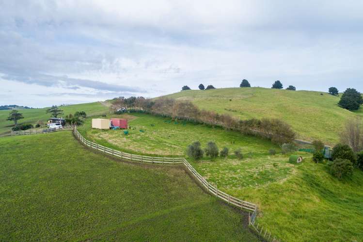 77 Vista Lane Kaiwaka_3