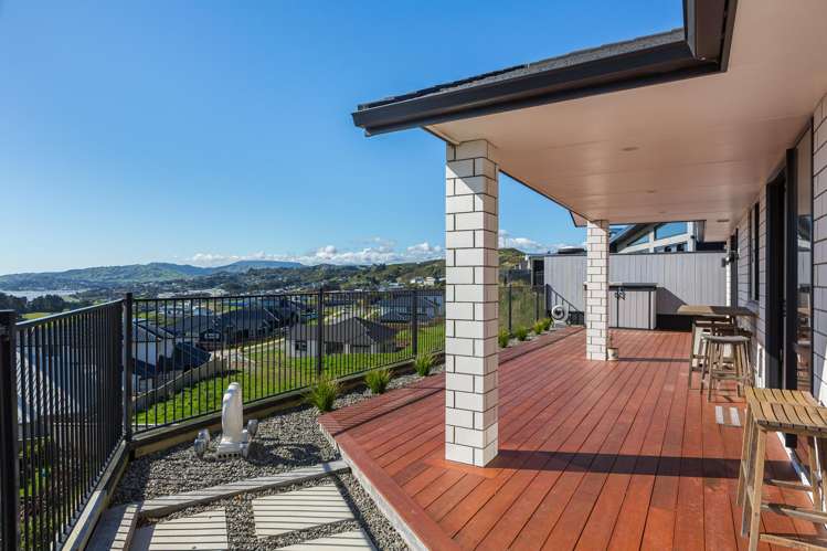 56 Queen Charlotte Drive Aotea_19