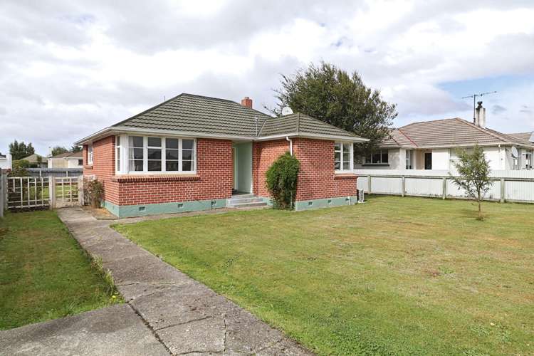 355 Saint Andrew Street Glengarry_18