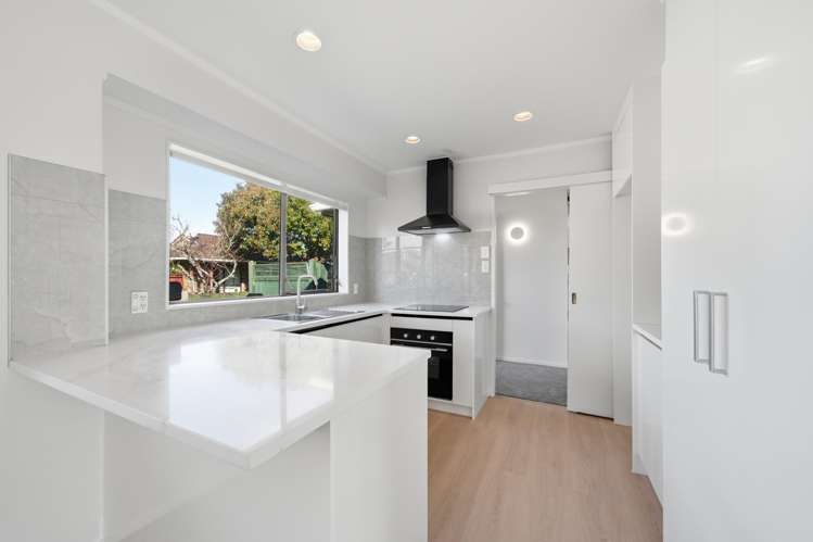 7/50 Gray Avenue Mangere East_2
