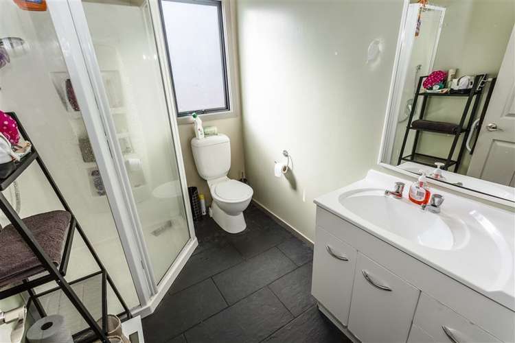 5 Roy Crescent Concord_16